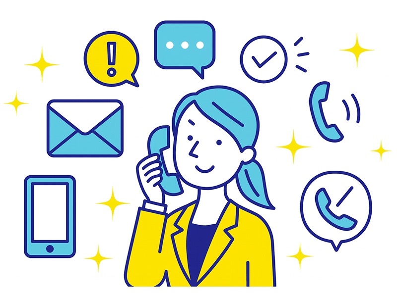 転職における内定辞退を丁寧に伝えるため、電話とメールの使い分けを意識して連絡を行うビジネスパーソンのイラスト。内定辞退の伝え方と注意点を表現した構図。